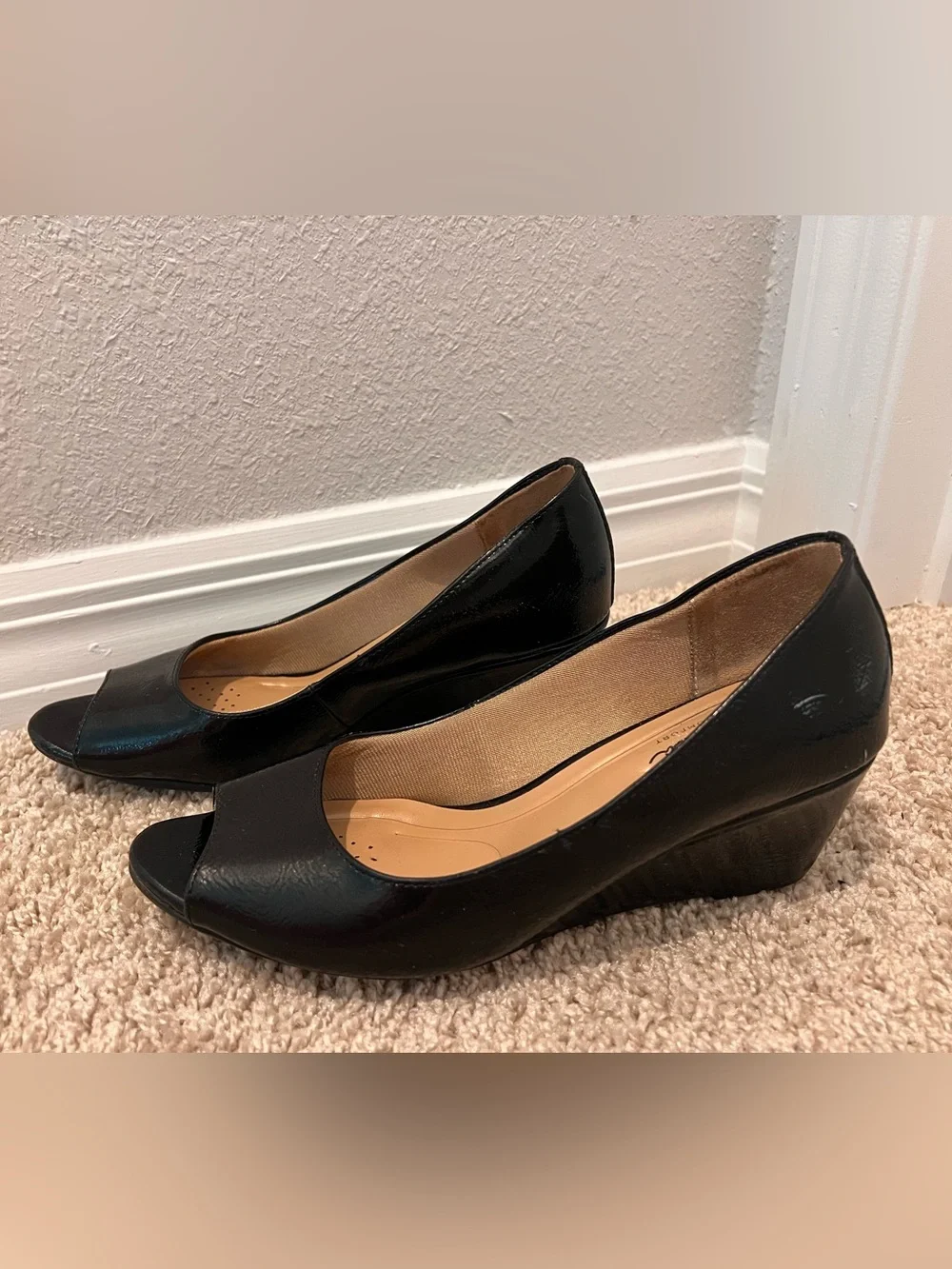 Abella True Comfort Black Peep Toe Wedge Pumps Career Shoes - Size 8